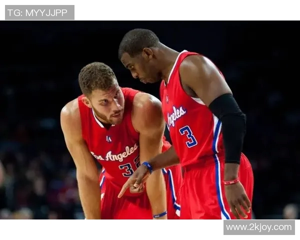 快船真心不留保罗，倒贴350万美元送他出国，猛龙连报到都不让去